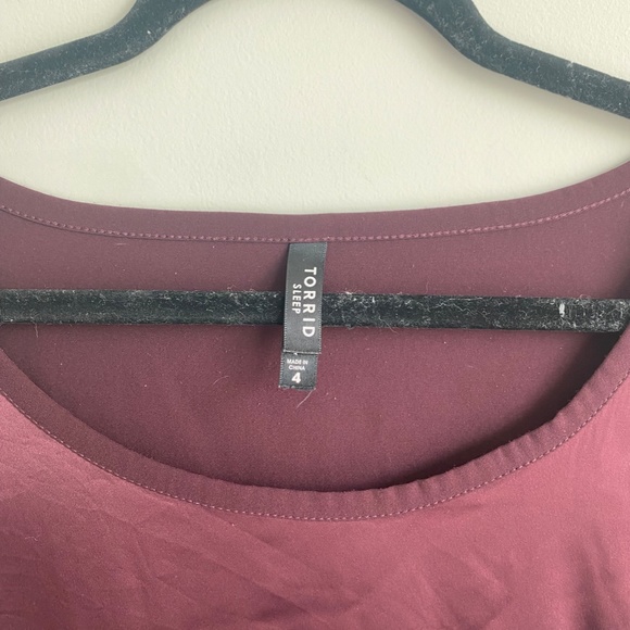 SOLD Torrid (Size 4) Dream Satin Pocket Short Sleeve Sleep Tee - Picture 8 of 10